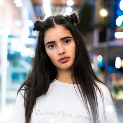 {{{service_image-alt}}}